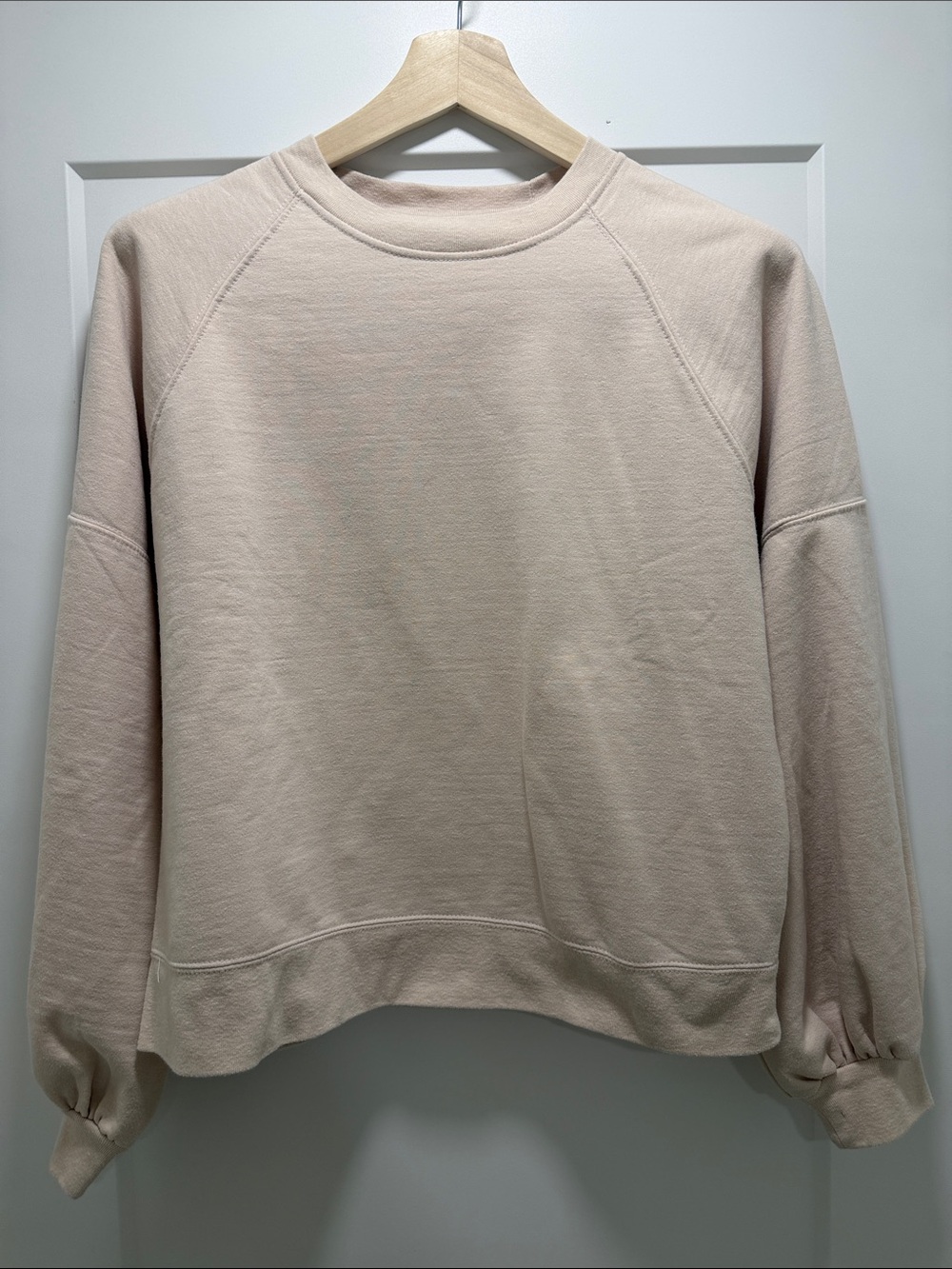 Catherine Malandrino Cream Sweatshirt Women’s Crewneck Balloon Sleeve Pullover